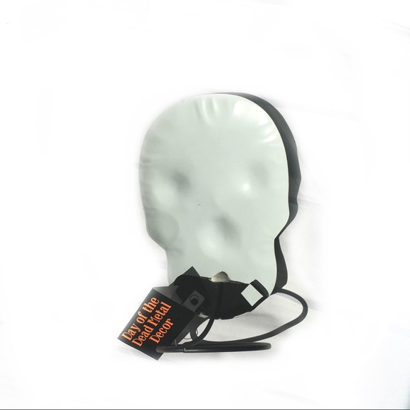 Sugar Skull Day of the Dead Metal Decor - Picture 4 of 6